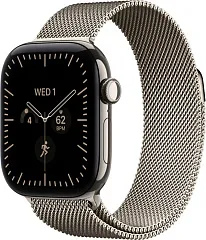 Apple Watch Series 12, 46 мм, корпус из титана, ремешок Milanese цвета «Натуральный титан»